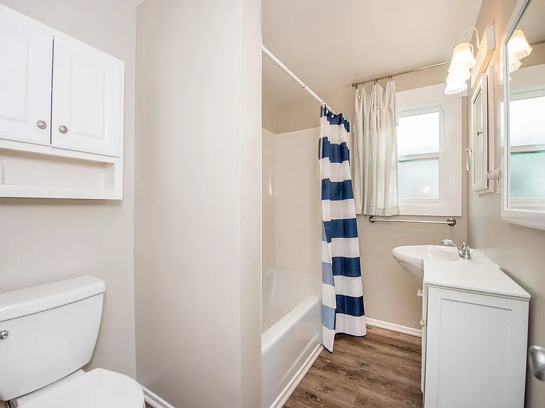 224 Frankfort Ave — Photo 18