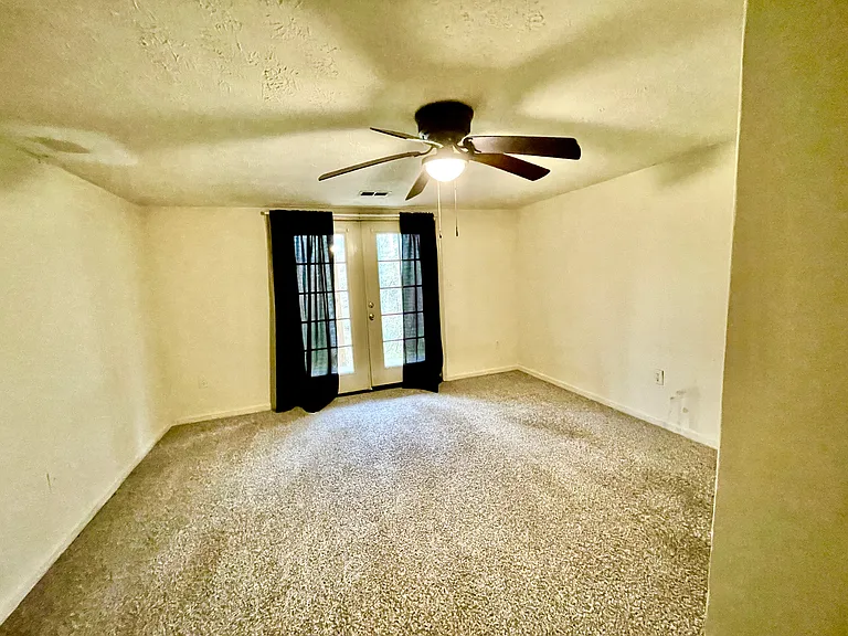 595 Macon Hwy #22 — Photo 12