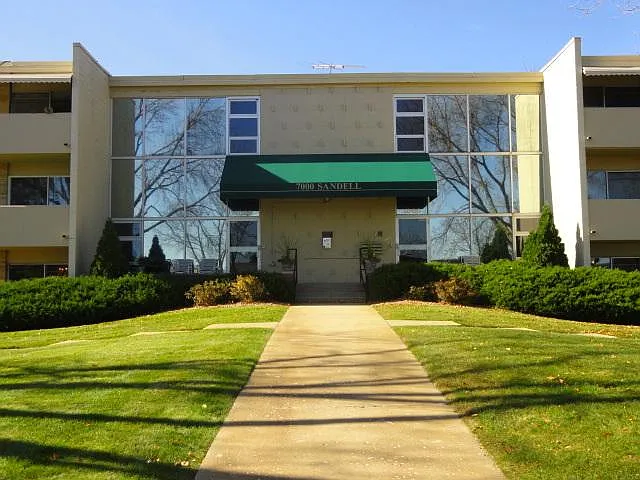 7000 Sandell Ave #14