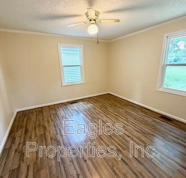 605 S Oleander Ave #B — Photo 9