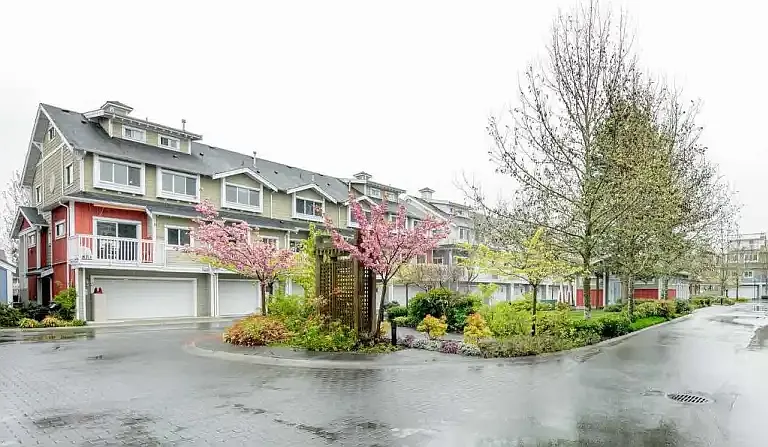 12333 English Ave #13 — Photo 1