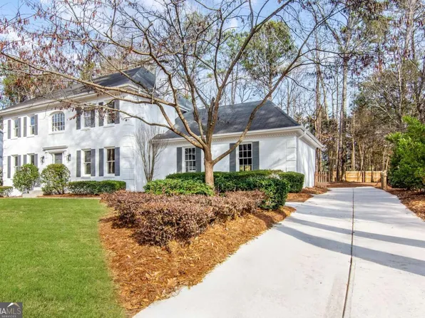 3875 High Shoals Dr, Peachtree Corners, GA 30092