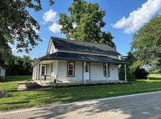 1055 W Evanston Rd, Tipp City, OH 45371