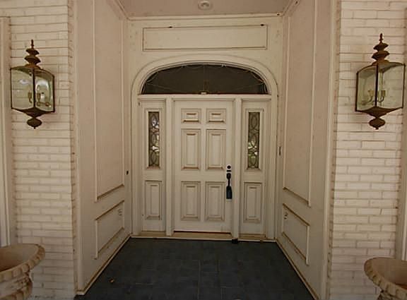 3rd image of 16414 Ashbourne Dr