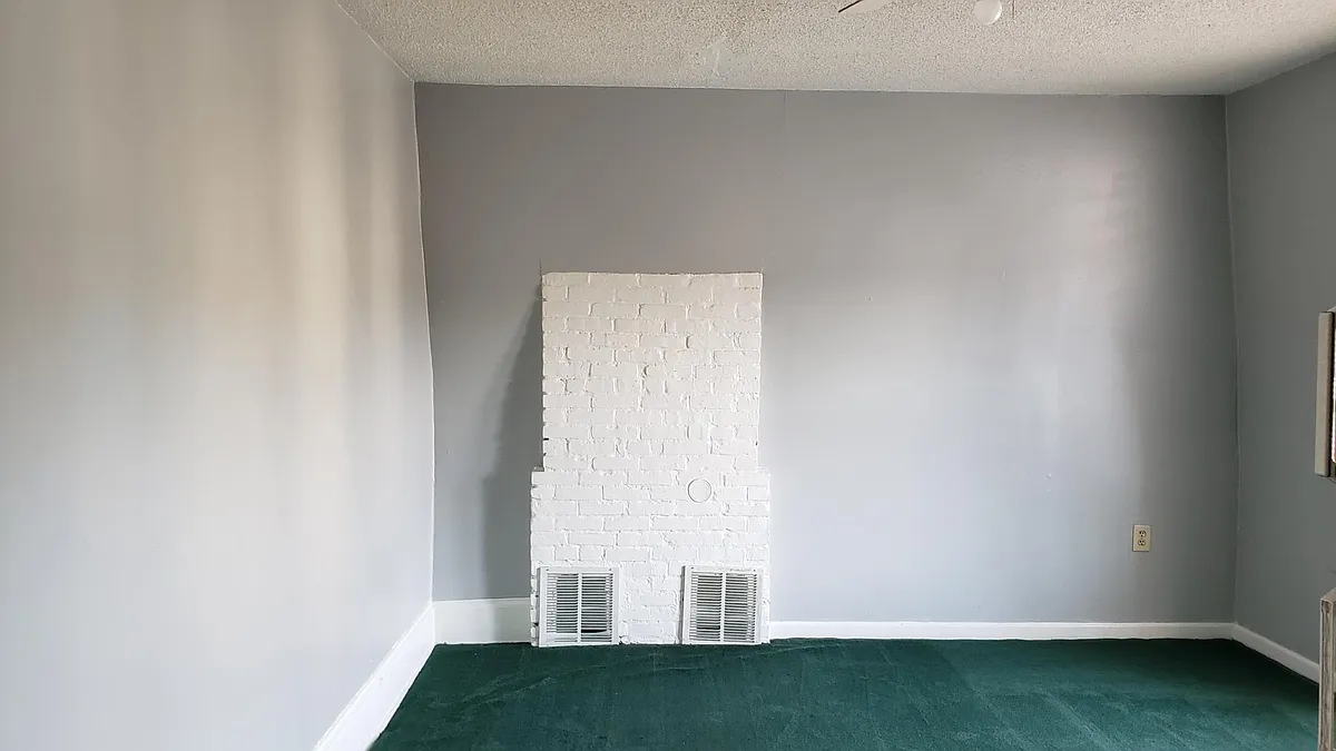 Building Photo - 715 W 3rd St #6