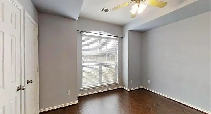 4214 Alexandria Ave — Photo 27
