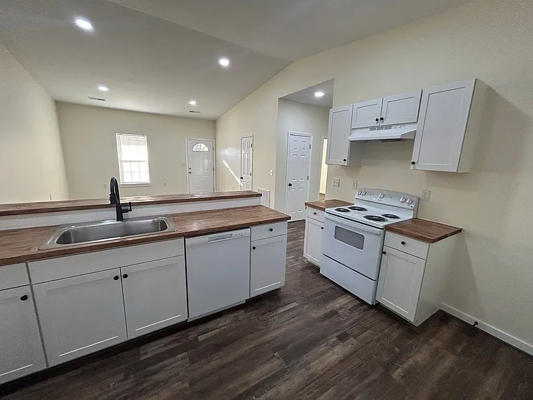 170-216 Mat Morrow Rd #174-B — Photo 19
