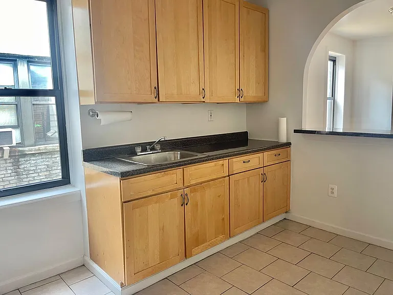 853 Riverside Dr #6I — Photo 3