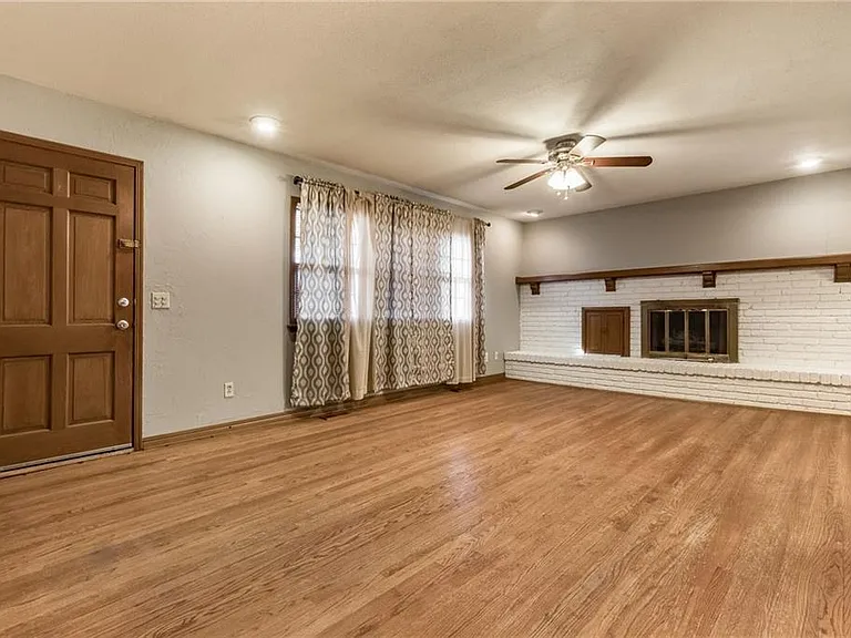 9913 Sunnymeade Pl — Photo 2