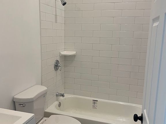 4th image of 4601A San Pablo Dam Rd