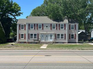 835 N Burlington Ave, Hastings, NE 68901