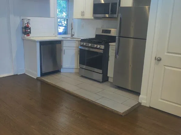 5343 Turner St, Philadelphia, PA 19131