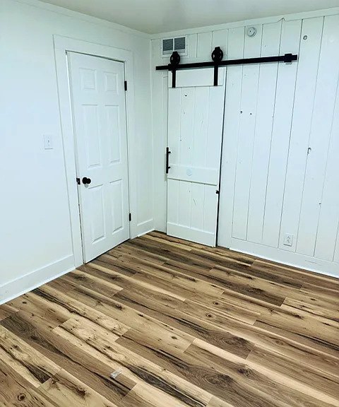 110 S Virginia St — Photo 7