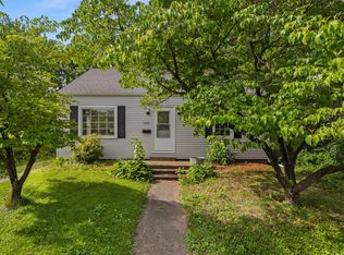 705 E Washington St, Urbana, IL 61801