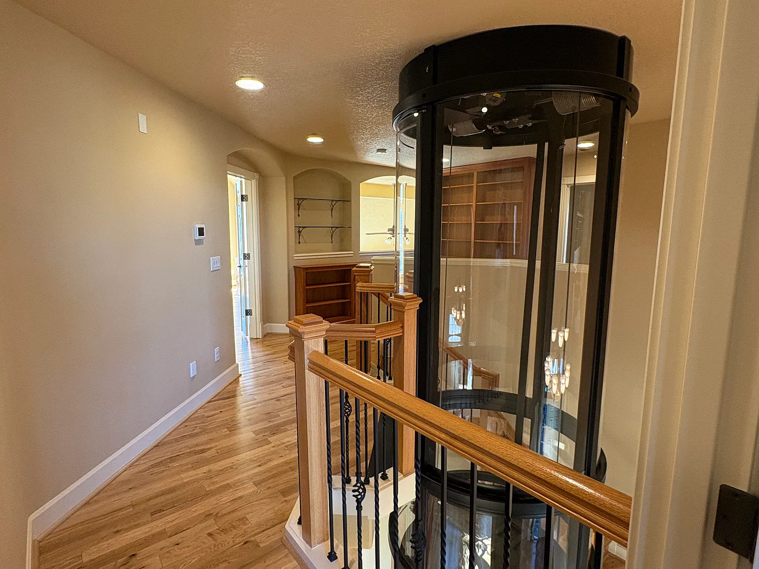 3 bed, 2.5 bath, 2972 sqft, $3,995 — Photo 4
