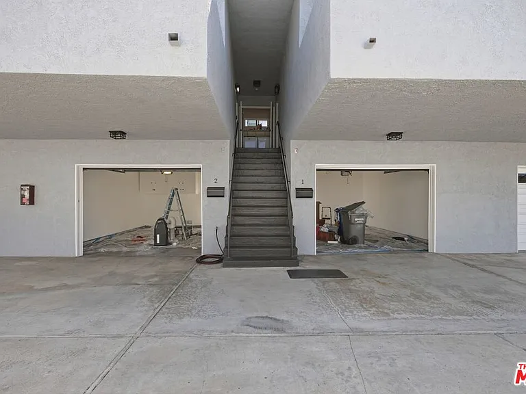 1807 Carnegie Ln #2 — Photo 18