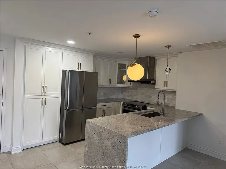 2650 Sandwich West Pkwy #312 — Photo 5