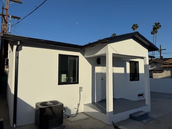 1939 W Glenoaks Blvd