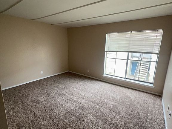 4th image of 6200 W Tidwell Rd APT 2204