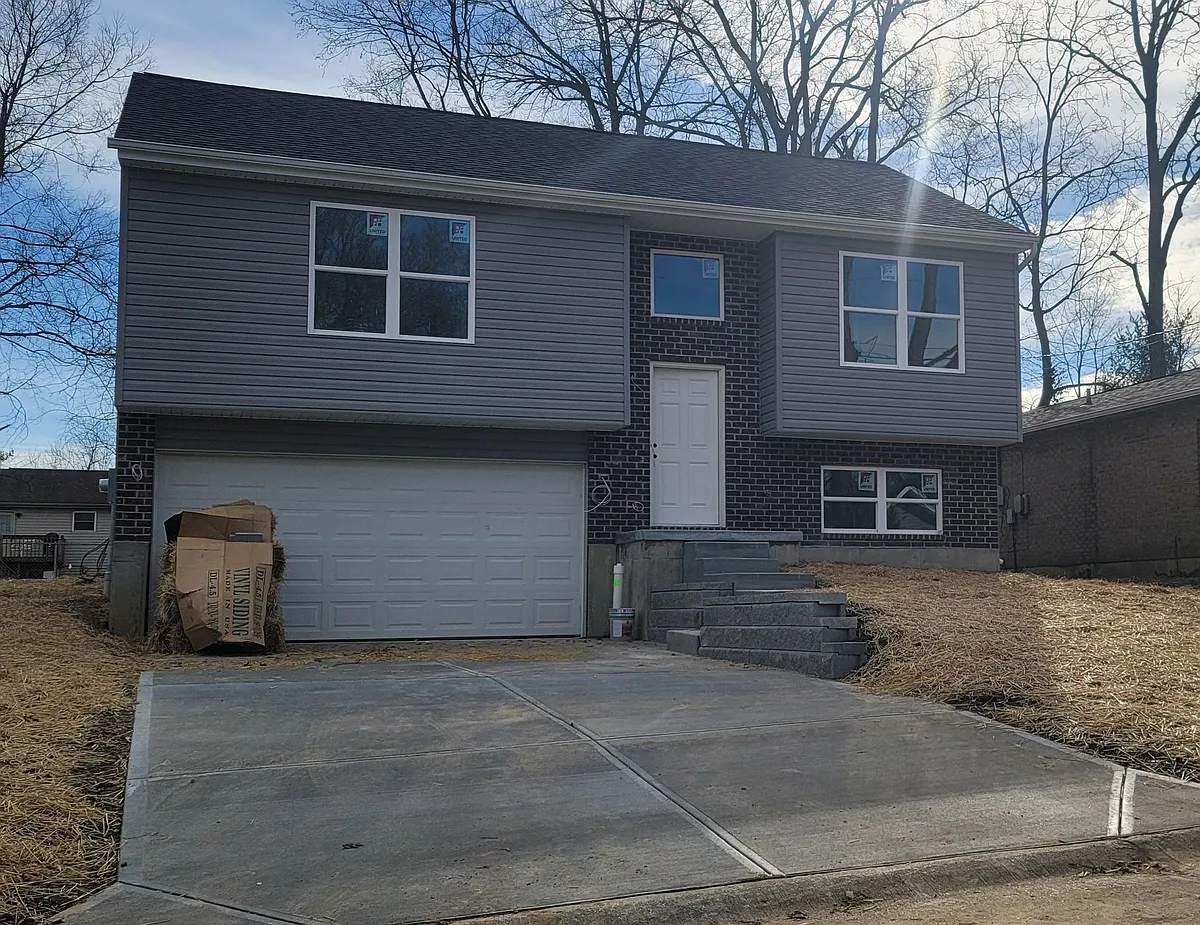 Floor plan 21 Spring St Elsmere KY 41018