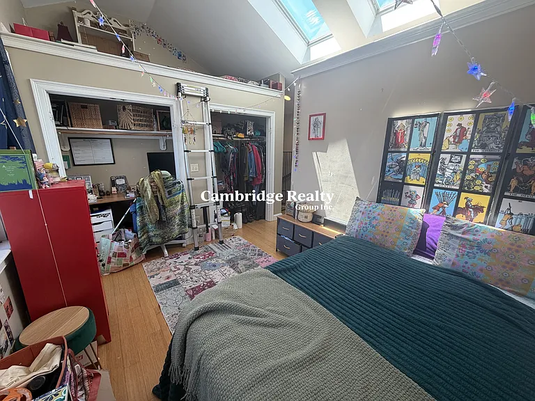 325 Elm St #2 — Photo 14