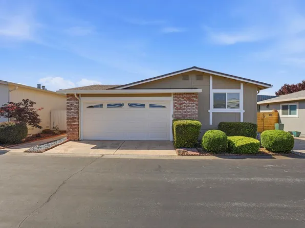 247 Harvest Ln #247, Morgan Hill, CA 95037