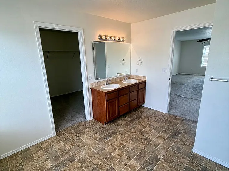 14103 Pearl Pointe Dr — Photo 30