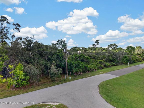 2nd image of 0 Deer Rd