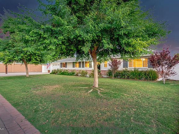 2nd image of 4843 E Avalon Dr