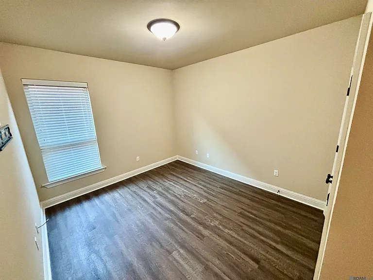 25397 Lake Providence Dr — Photo 7