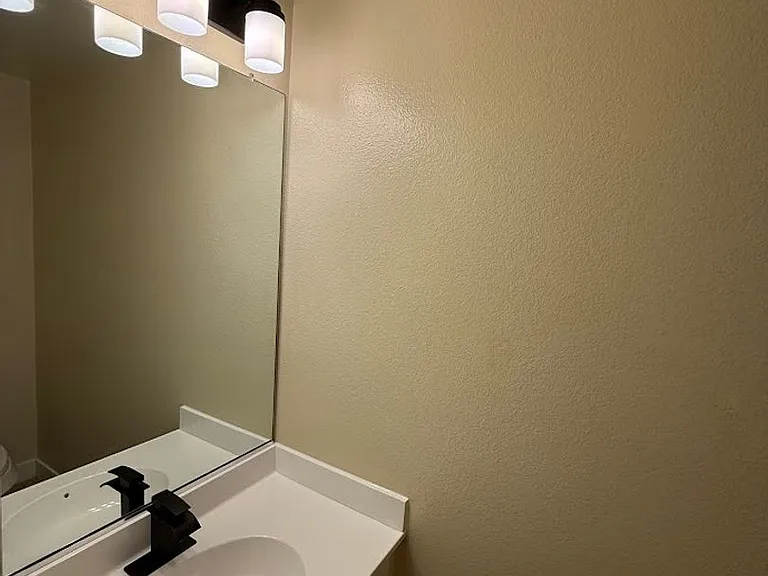 15766 Midwood Dr #4 — Photo 15