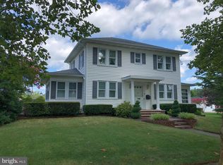 521 Liverpool Ave, Egg Harbor, NJ 08215