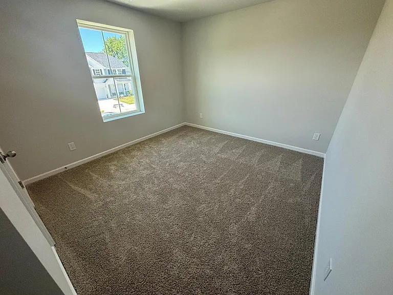 800 Putney Hill Rd — Photo 9