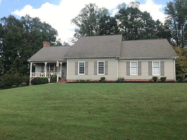 1st image of 352 Knollwood Dr