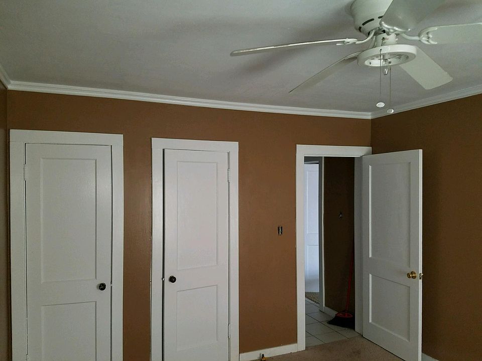 Closet of bedroom