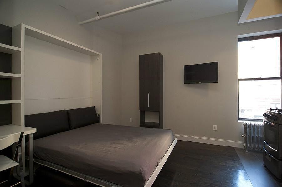 2nd image of 2299 A C Powell Blvd APT 5D
