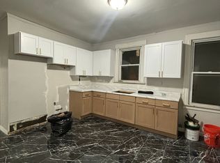 239 Ellis Ave FLOOR 2, Irvington, NJ 07111