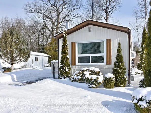 80 Georgian Glen Dr, Wasaga Beach, ON L9Z 1K8