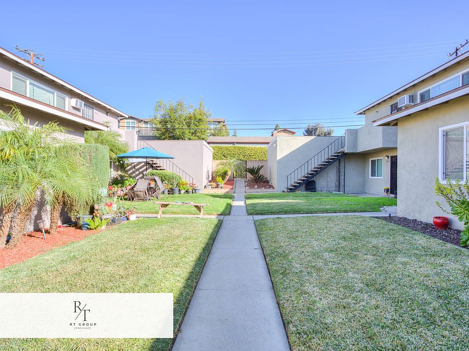 1st image of 2547 E Hayes Dr