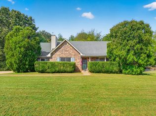 2220 Jan Dr, Clarksville, TN 37043