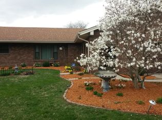 4850 Huxley Dr, Rockford, IL 61101