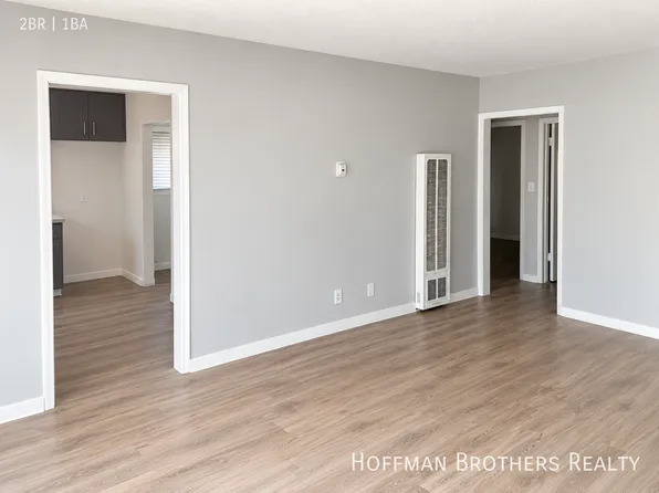 642 W 74th St APT 4, Los Angeles, CA 90044
