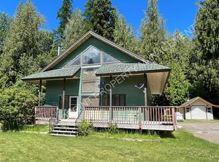 231 Cottonwood Rd, Clark Fork, ID 83811