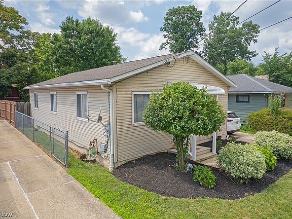4th image of 510 Hilbish Ave