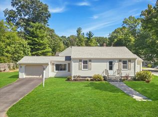 37 Brook St, Mansfield, MA 02048