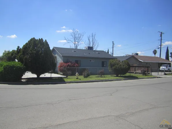 830 Chapman St, Bakersfield, CA 93307
