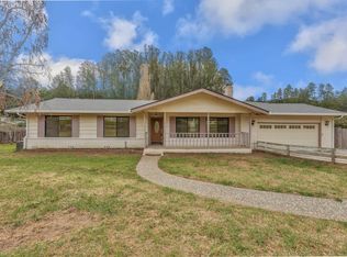 6711 Tustin Rd, Salinas, CA 93907