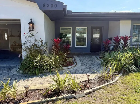 8280 32nd Ave N, Saint Petersburg, FL 33710