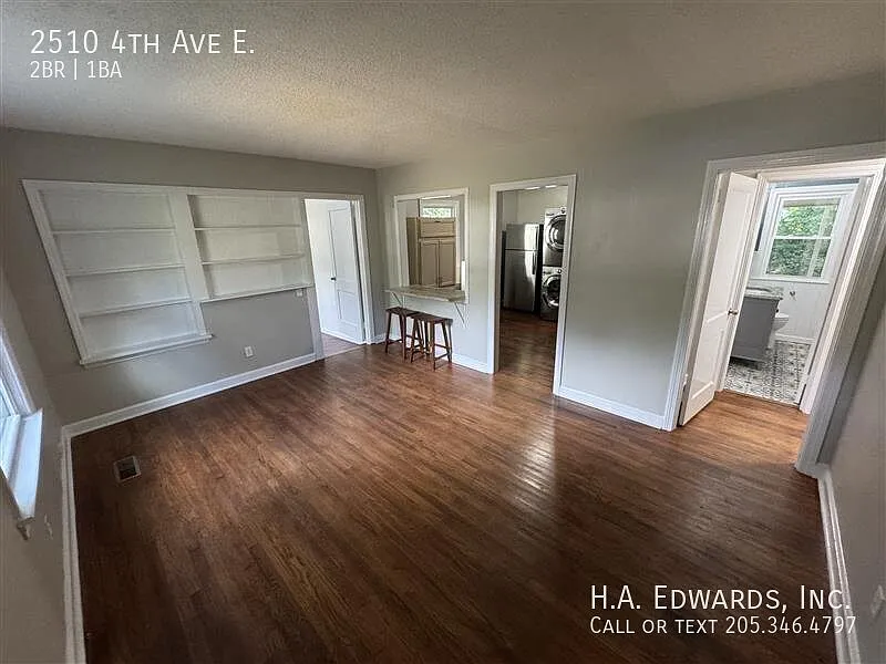 2 bed, $1,300 — Photo 1