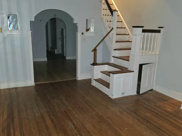 5653 Carpenter St, Philadelphia, PA 19143